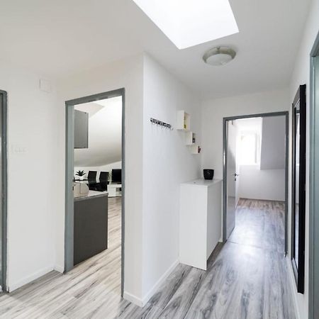 City Center Mayess Aparment Zadar Ngoại thất bức ảnh